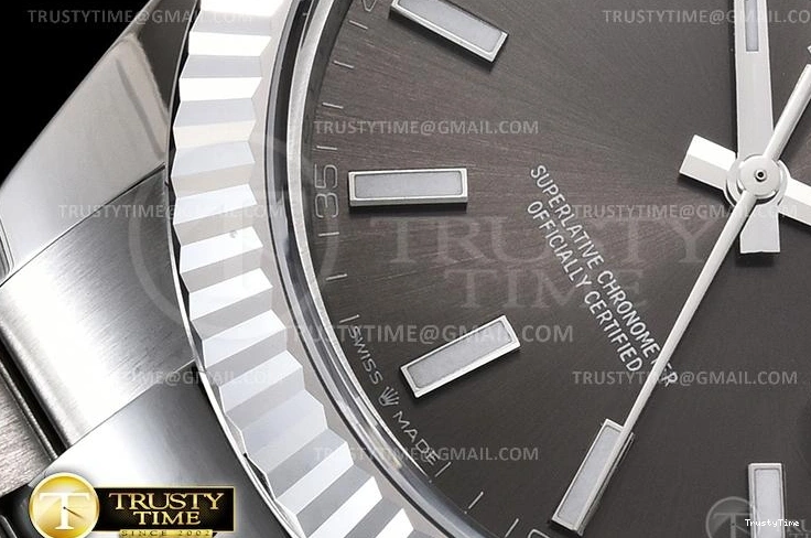 0824 R2DJ0257B – DJ2 41mm Resilient 664